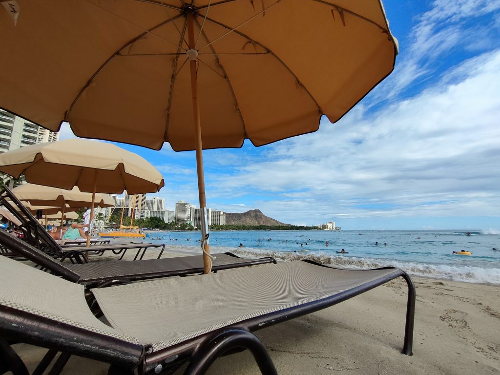 ロイヤルハワイアン ビーチチェア